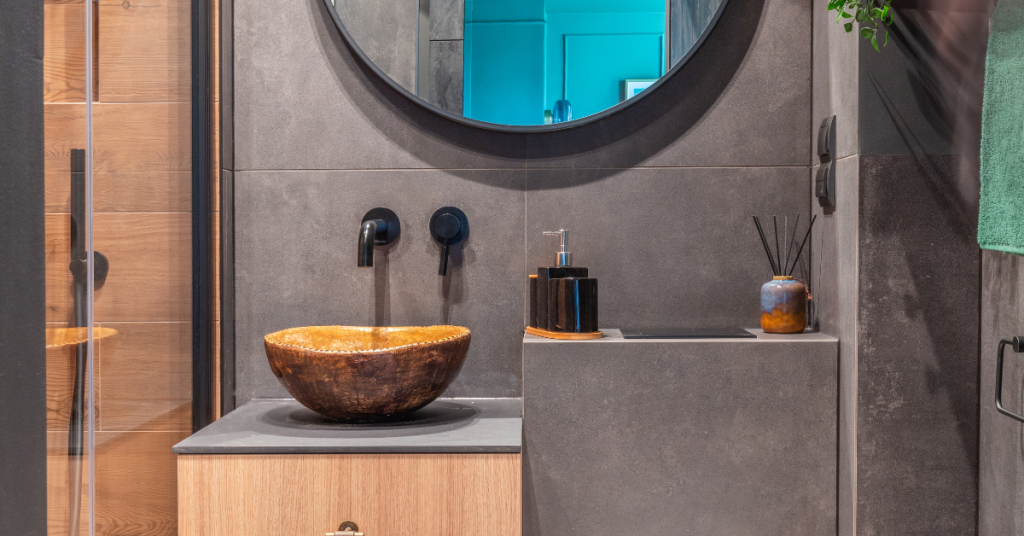 How to Organise My Small Bathroom Without Cabinets?